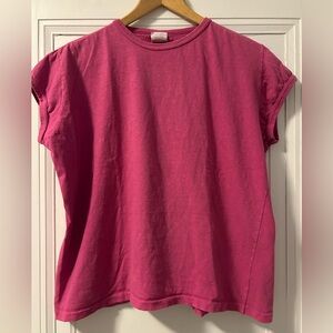 Cut Loose Fuchsia Short Sleeve Tee
